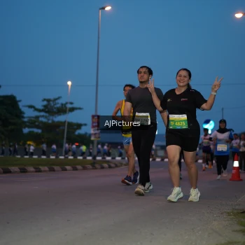 Runner Photo 3435336