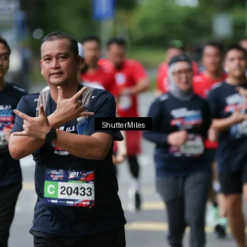 Runner Photo 34354