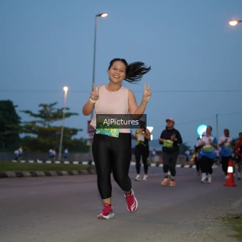 Runner Photo 3435452