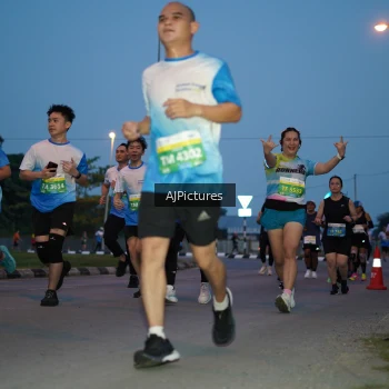 Runner Photo 3435455
