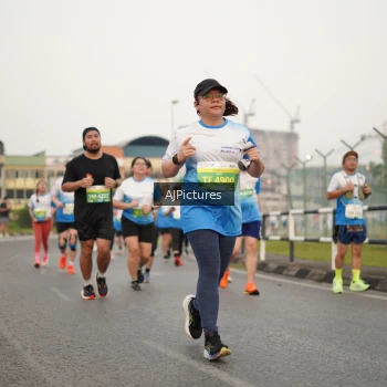 Runner Photo 3436052