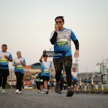 Runner Photo 3436360