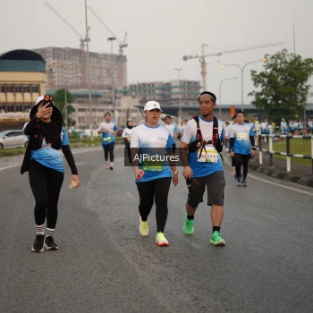 Runner Photo 3436482