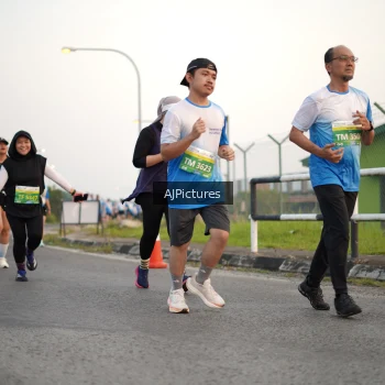 Runner Photo 3436852