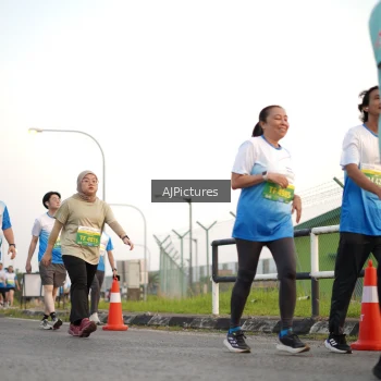 Runner Photo 3436894