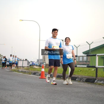 Runner Photo 3436908