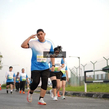 Runner Photo 3436909