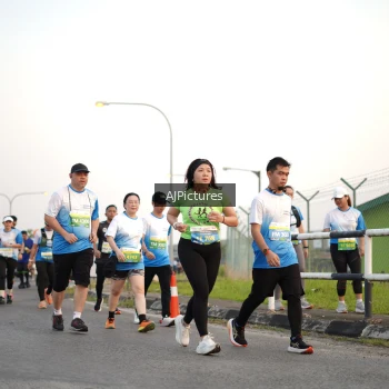 Runner Photo 3436915