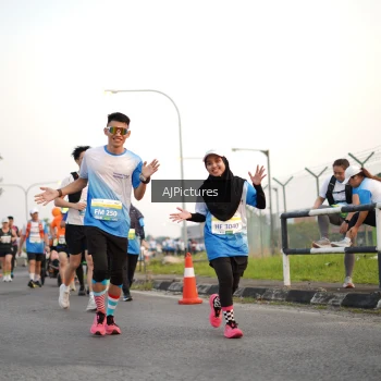 Runner Photo 3436919