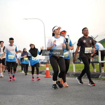 Runner Photo 3436926