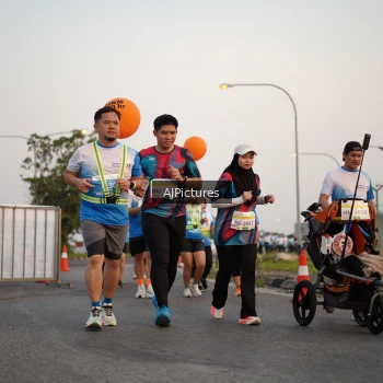 Runner Photo 3436929