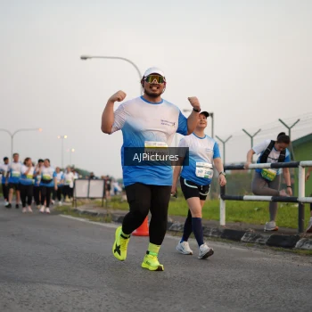 Runner Photo 3436940