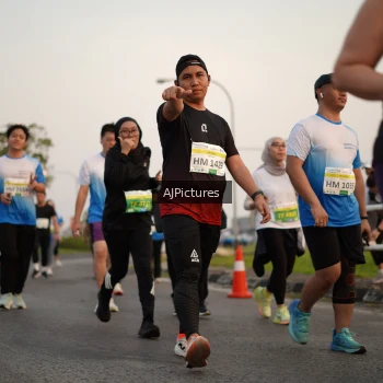 Runner Photo 3436950