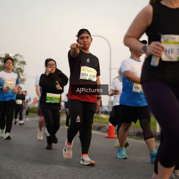 Runner Photo 3436953