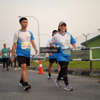 Runner Photo 3436962