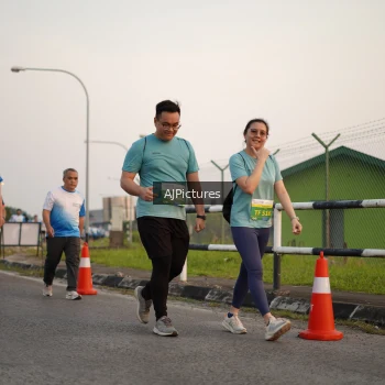 Runner Photo 3436963