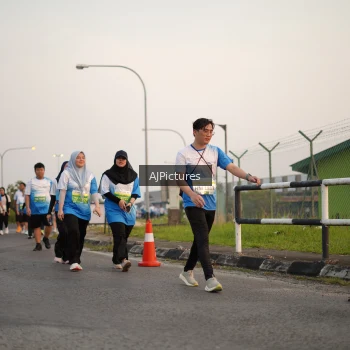 Runner Photo 3436977