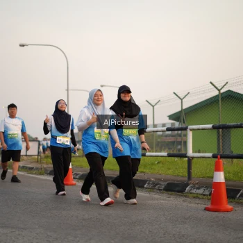 Runner Photo 3436979