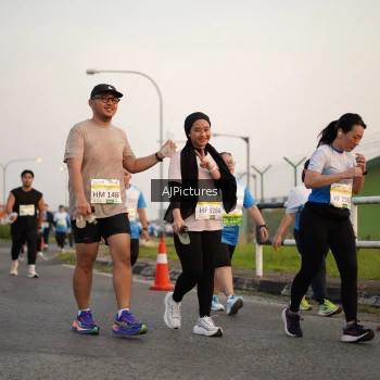 Runner Photo 3436985