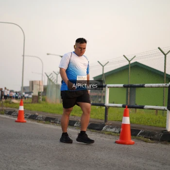 Runner Photo 3437006