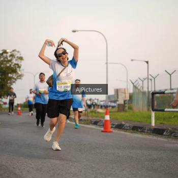 Runner Photo 3437011