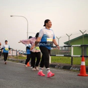 Runner Photo 3437031