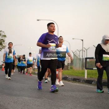 Runner Photo 3437037