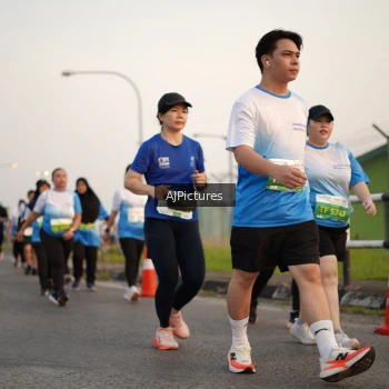 Runner Photo 3437057