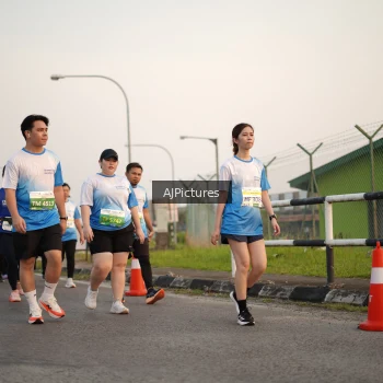 Runner Photo 3437059