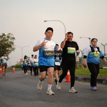 Runner Photo 3437062