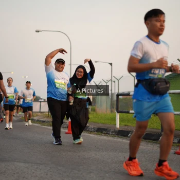Runner Photo 3437083