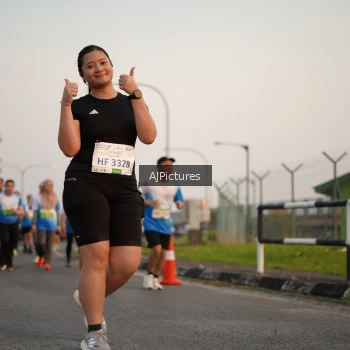 Runner Photo 3437087