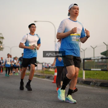 Runner Photo 3437097