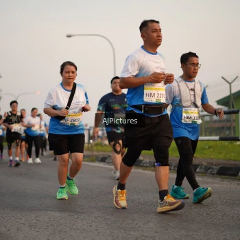 Runner Photo 3437098