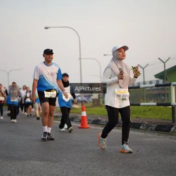 Runner Photo 3437110