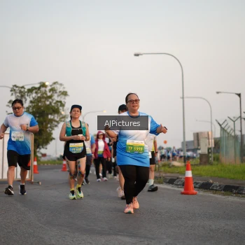 Runner Photo 3437118