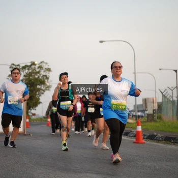 Runner Photo 3437121