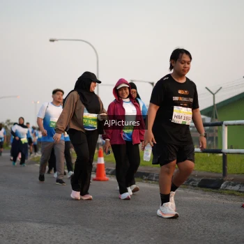 Runner Photo 3437128