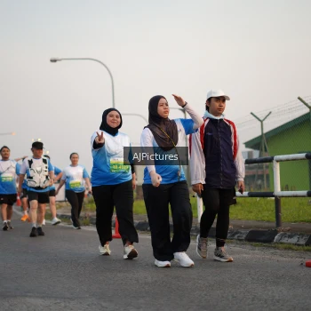 Runner Photo 3437156