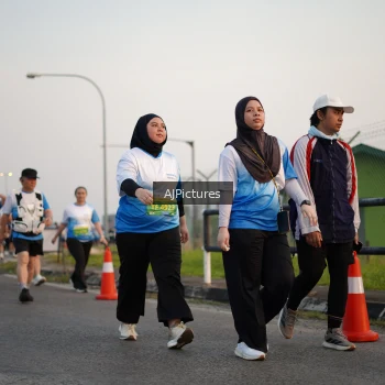 Runner Photo 3437158