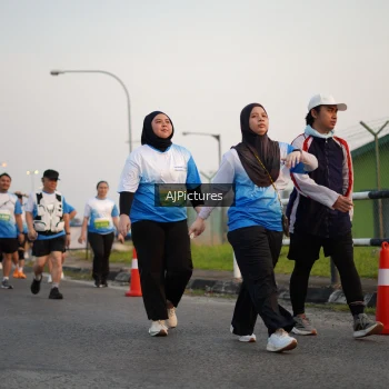 Runner Photo 3437159