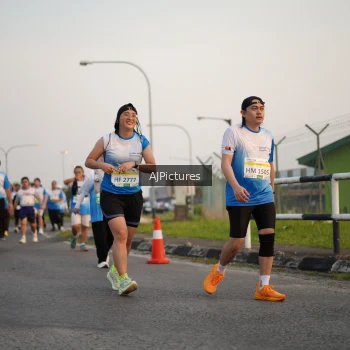 Runner Photo 3437169