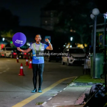 Runner Photo 3437210