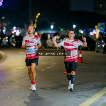 Runner Photo 3437235