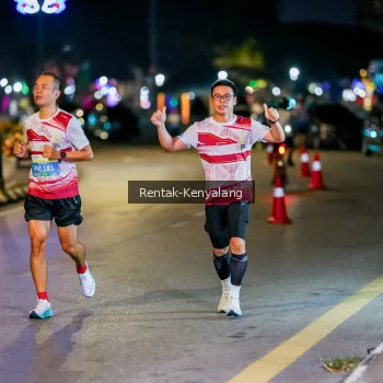 Runner Photo 3437240