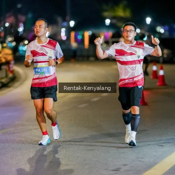 Runner Photo 3437242