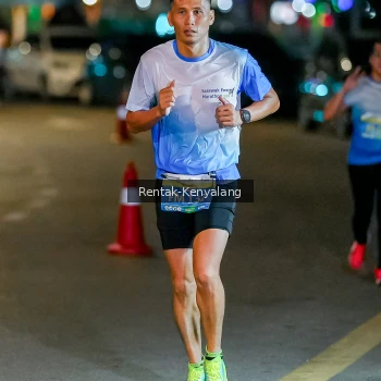 Runner Photo 3437248