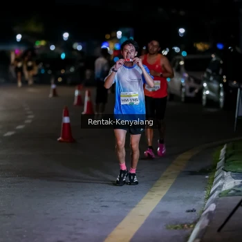 Runner Photo 3437511