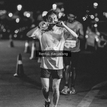 Runner Photo 3437514