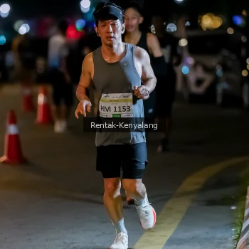 Runner Photo 3437523